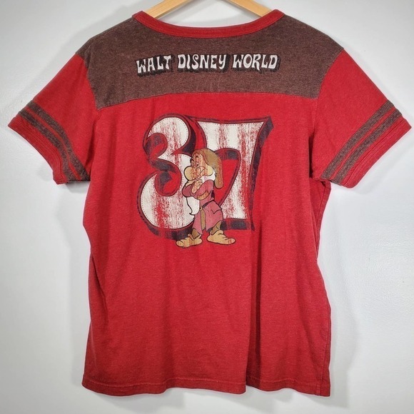 Vintage Walt Disney World Grumpy Ringer Baseball Tee Red Brown Size XL - Picture 5 of 8